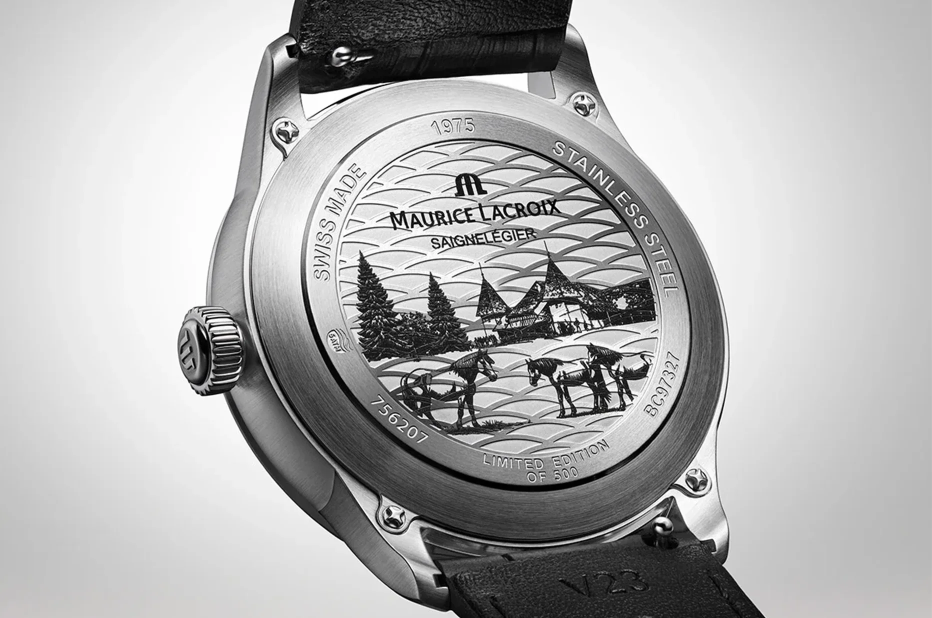 Gravírované dýnko Maurice Lacroix 1975 Legacy s motivem Marché-Concours a koňmi Franches-Montagnes