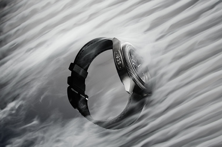 Hodinky Longines z titanu Grade 5