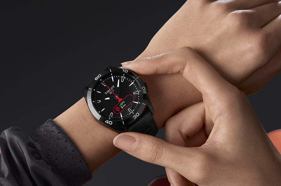 Hodinky s dotykovým AMOLED displejem Tissot T-Touch Connect Sport