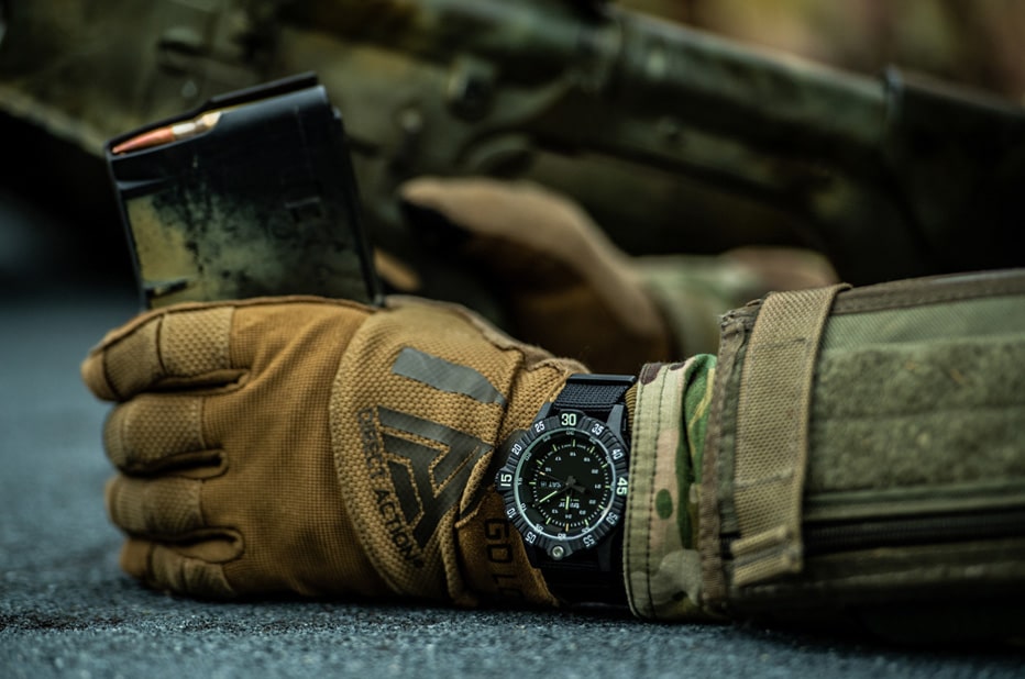 Páskové hodinky Traser Tactical Black NATO