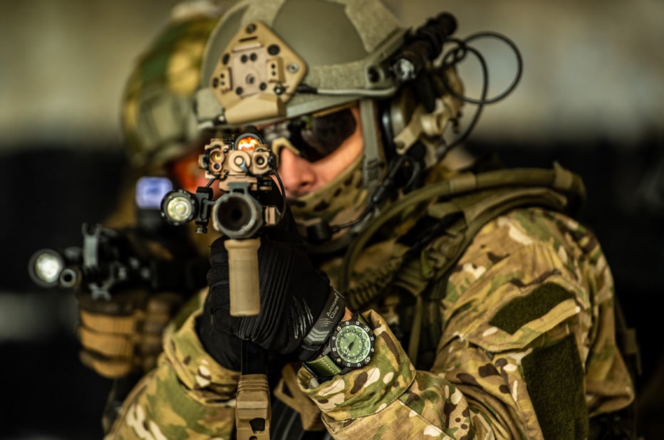 Páskové hodinky Green Traser NATO