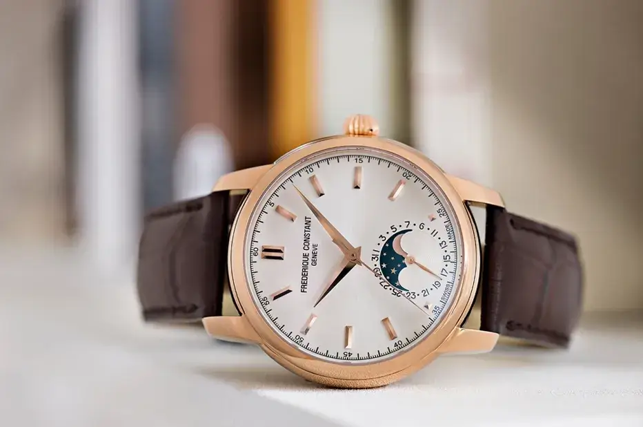 Hodinky Frederique Constant s novým kalibrem FC-715 s komplikací měsíčních fází