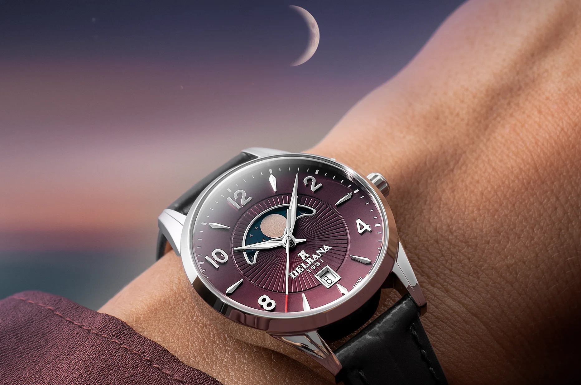 Švýcarské dámské hodinky Moonphase Delbana Lunetta s vínovým číselníkem