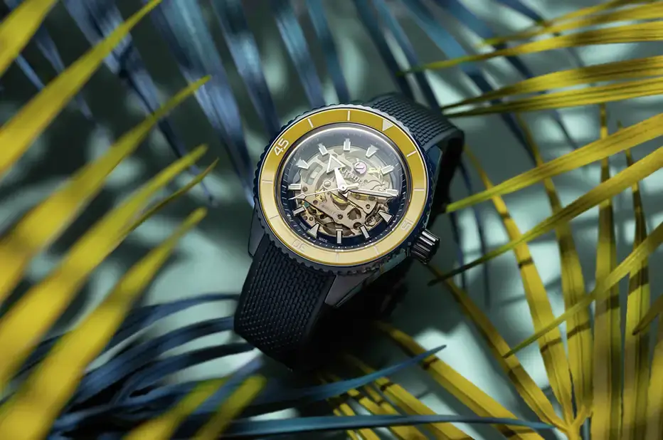 hodinky-rado-captain-cook-high-tech-ceramic-skeleton-limited-edition-r32152208/