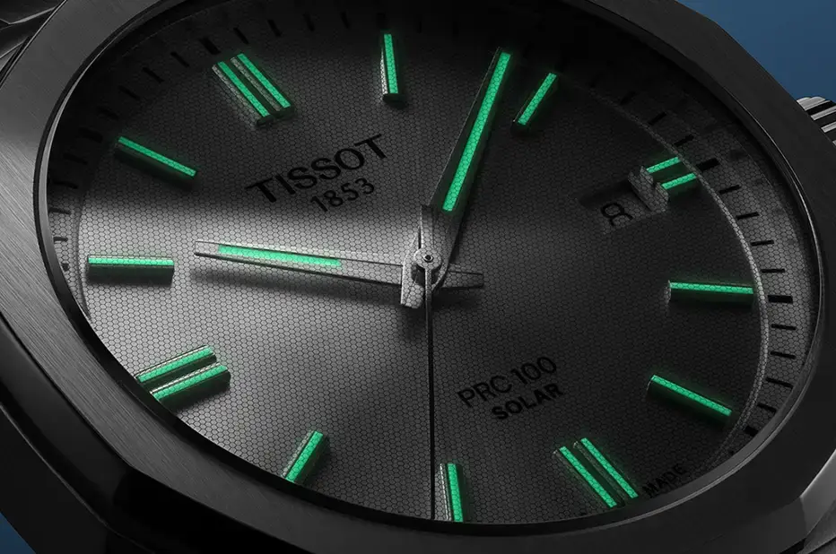 Hodinky Tissot PRC 100 viditelné ve tmě