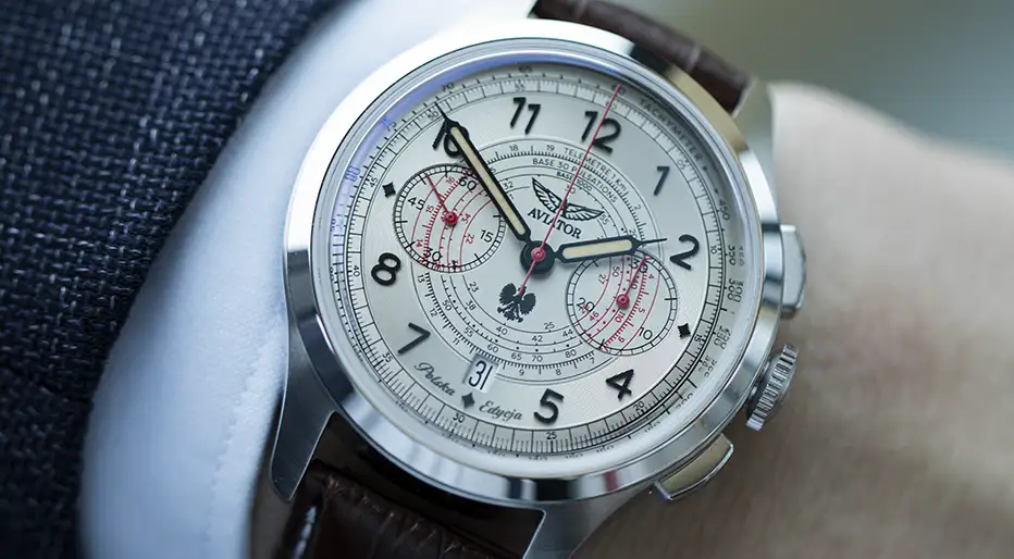 Aviator Heritage chronograf s viditelným tachymetrem, telemetrem a stupnicí monitoru srdečního tepu