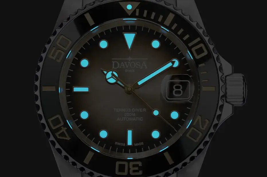 Davosa Ternos Ceramic Eagle Bay 161.555.60 – luminiscence Super-LumiNova na ciferníku ve tmě