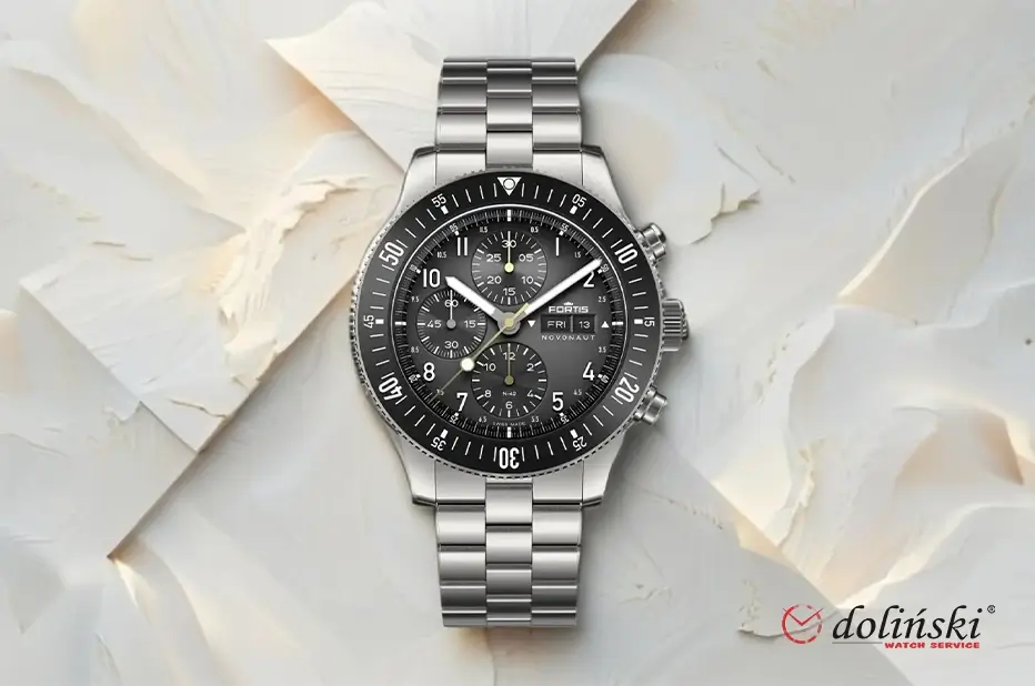 Hodinky Fortis Novonaut s funkcí datumovky Day-Date