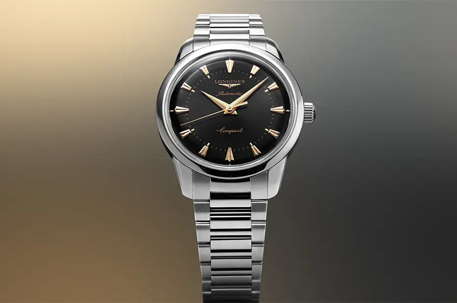 Moderní interpretace retro stylu – Longines Conquest Heritage 40 mm s černým číselníkem a růžově zlatými akcenty na ocelovém náramku