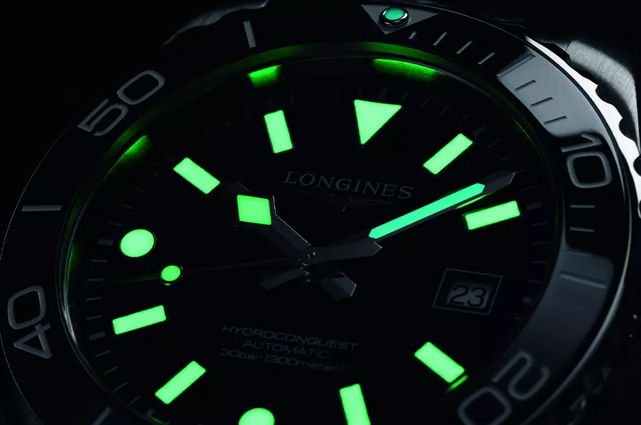 Longines HydroConquest Automatic po setmění – svítící indexy a ručky s vrstvou Swiss Super-LumiNova