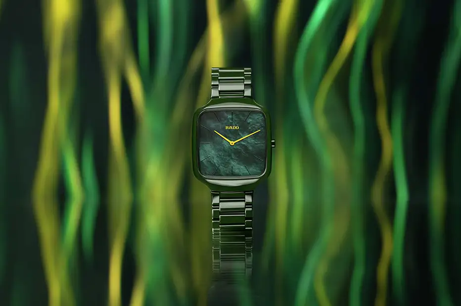 Keramické hodinky v zelené barvě Rado Thinline