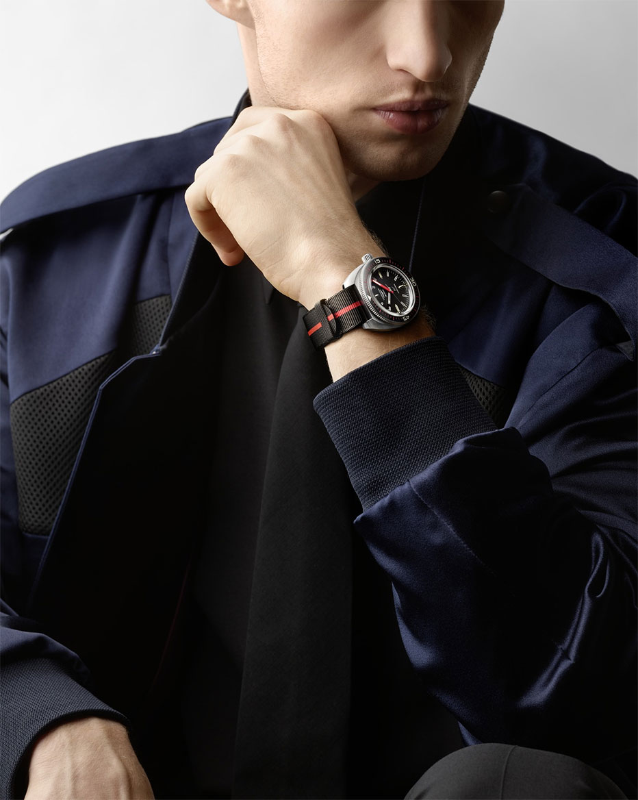 Longines Ultra Chron na zápěstí
