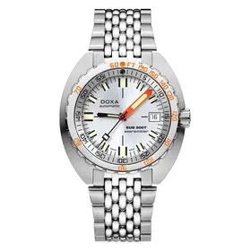 Doxa SUB 300T Searambler 840.10.021.10, Verze: stříbrná 