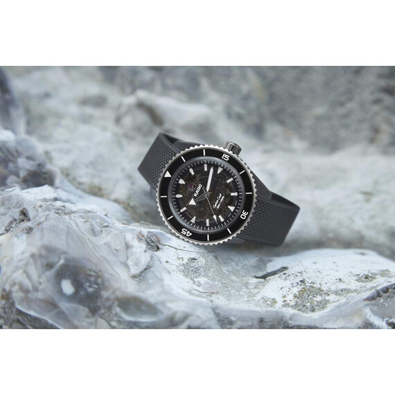 Pánské hodinky Rado Captain Cook High-Tech Ceramic R32127156 , 5 image