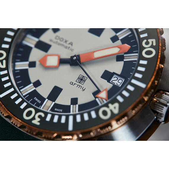 Pánské hodinky Doxa Army 785.60.031.26, Verze: zelená , 5 image