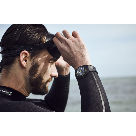 Pánské hodinky Doxa SUB 300 Carbon Aqua Lung US Divers Sharkhunter Limited Edition 822.70.101AQL.20 , 12 image