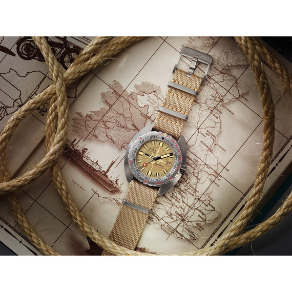 Pánské hodinky Doxa SUB 300T Clive Cussler Special Edition 840.80.031.15 , 12 image