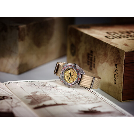 Pánské hodinky Doxa SUB 300T Clive Cussler Special Edition 840.80.031.15 , 8 image