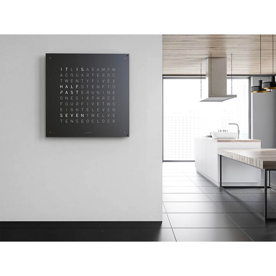 Hodiny Qlocktwo Earth 90 Black Pepper, Jazyk: EN English , 4 image