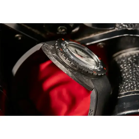 Pánské hodinky Doxa SUB 300 Carbon Searambler 822.70.021.20, Verze: stříbrná , 8 image