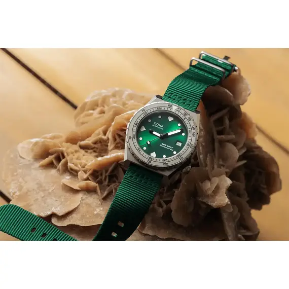 Pánské hodinky Doxa SUB 600T Sea Emerald 862.10.131.26-N, Verze: zelená , 4 image