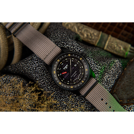 Pánské hodinky Traser P68 Pathfinder Solar 111400, Verze: hnědá , 7 image