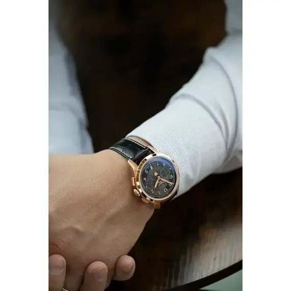 Pánské hodinky Aviator Heritage Chronograph Trimeter Polska Edycja V.4.40.2.353.4 PL, Verze: růžové zlato , 10 image