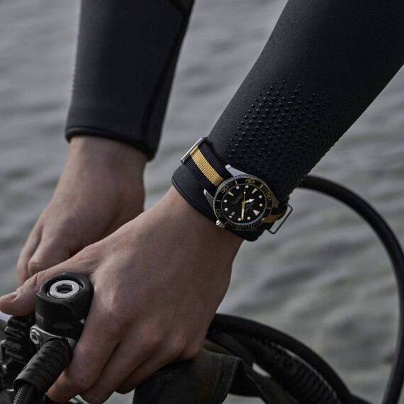 Pánské hodinky Certina DS Action Diver C048.407.18.051.01, Verze: černá2 , 6 image