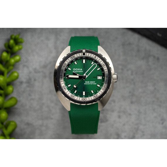 Pánské hodinky Doxa SUB 250T GMT Sea Emerald 855.10.131.26, Verze: zelená , 6 image