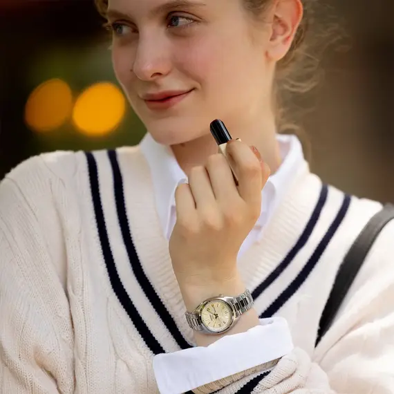 Dámské hodinky Seiko 5 Sports SNXS Series SRE023K1, Verze: žluté zlato , 2 image